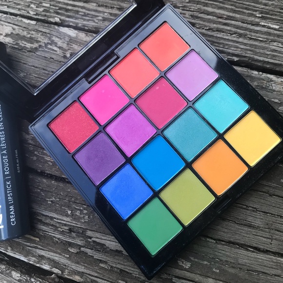 Nyx Ultimate Brights Palette